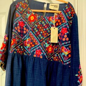 Savannah Jane 3x embroidered top.